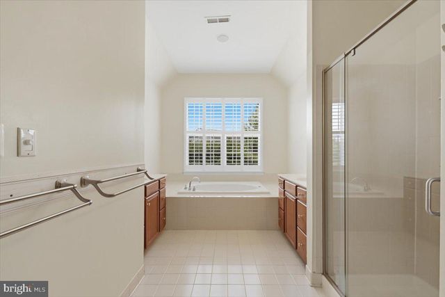 20242 HIDDEN CREEK CT, Ashburn, VA 20147
