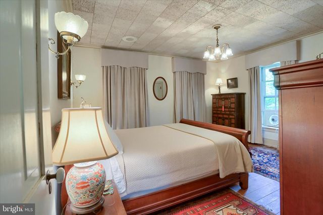 5531 SPRING RD, Shermans Dale, PA 17090