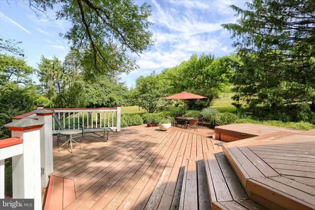 5531 SPRING RD, Shermans Dale, PA 17090