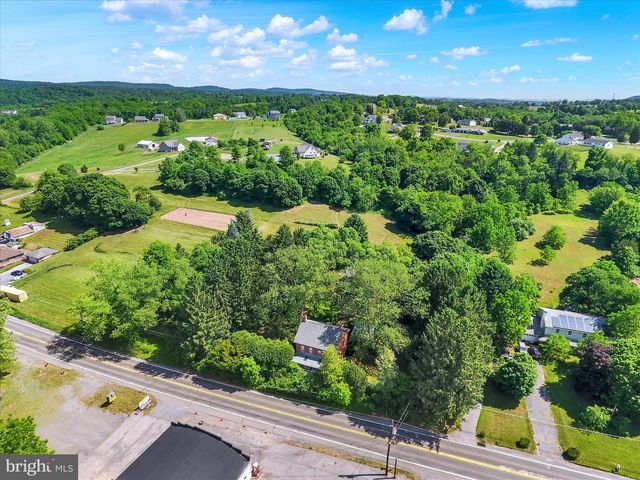 5531 SPRING RD, Shermans Dale, PA 17090