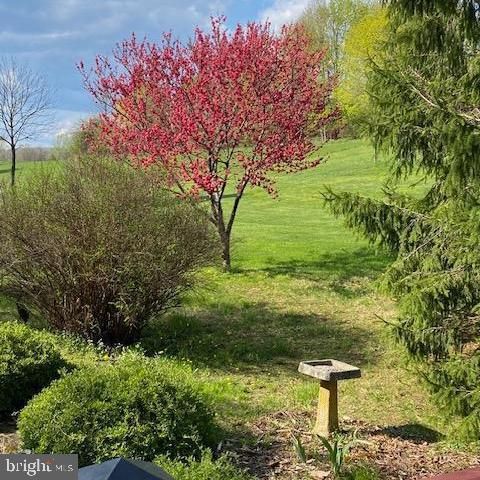 5531 SPRING RD, Shermans Dale, PA 17090