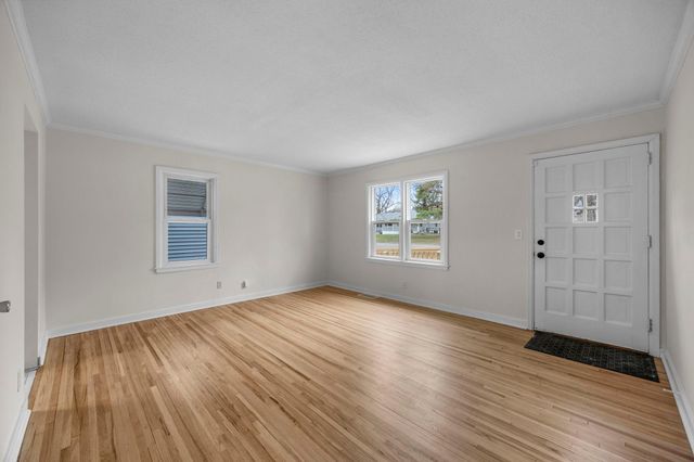 10325 Grand Avenue S, Bloomington, MN 55420