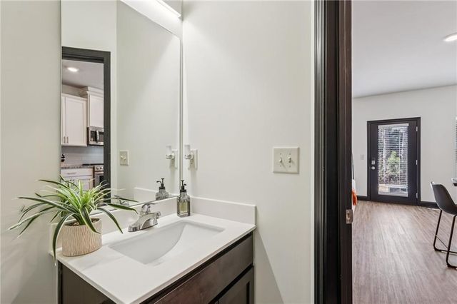 1400 Sugar Glen Court, Lawrenceville, GA 30044