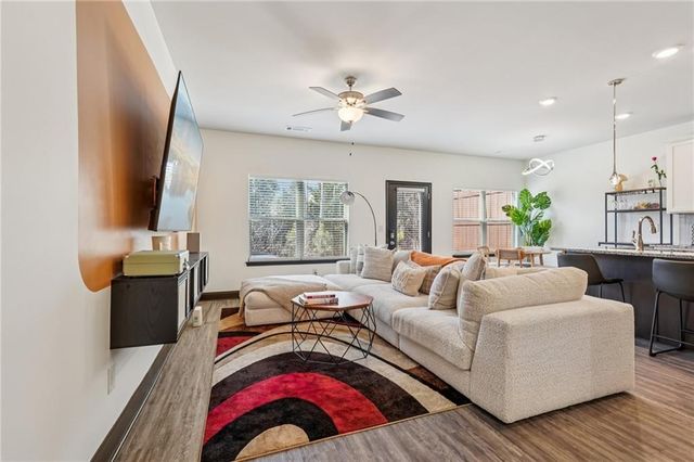 1400 Sugar Glen Court, Lawrenceville, GA 30044