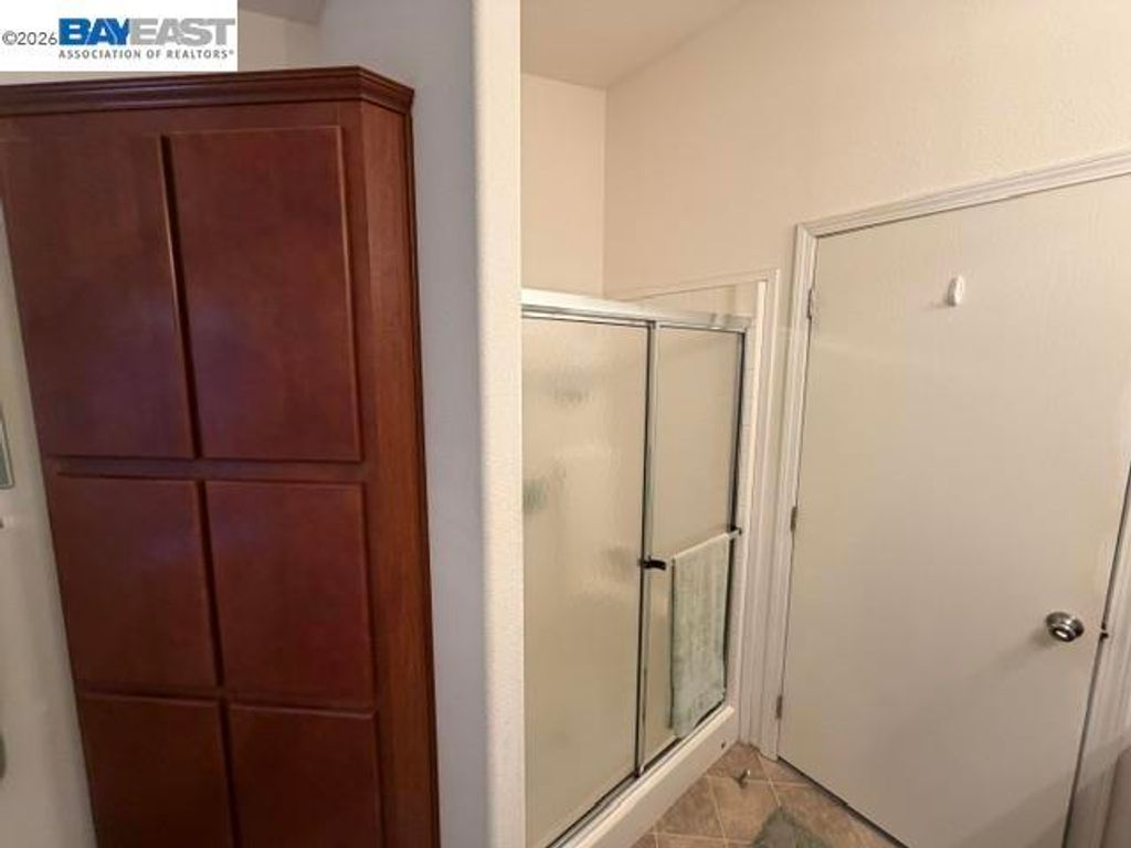 Image 22 of property listing at 29231 Whalebone Way, Hayward, CA 94544