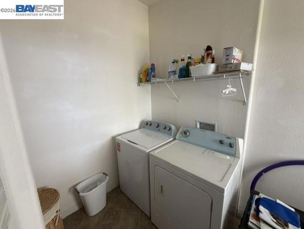 Image 29 of property listing at 29231 Whalebone Way, Hayward, CA 94544