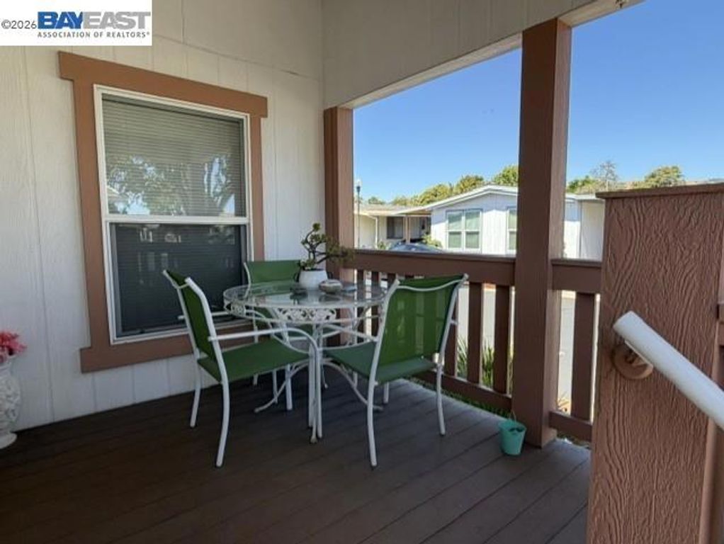 Image 32 of property listing at 29231 Whalebone Way, Hayward, CA 94544