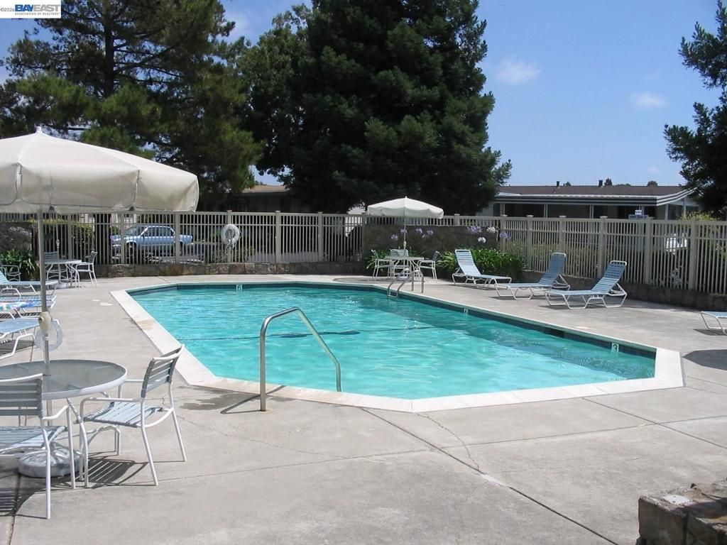 Image 39 of property listing at 29231 Whalebone Way, Hayward, CA 94544
