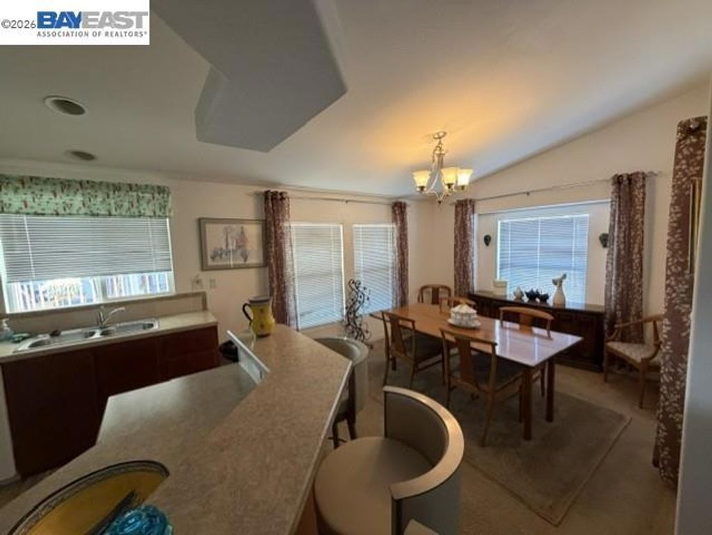 Image 9 of property listing at 29231 Whalebone Way, Hayward, CA 94544