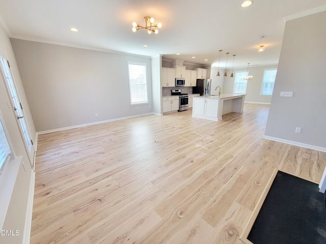 6010 Kayton Street, Raleigh, NC 27616