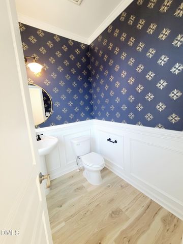 6010 Kayton Street, Raleigh, NC 27616