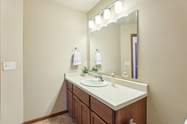 659 Pelican Lane, Sun Prairie, WI 53590