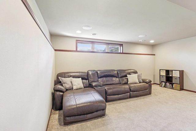 659 Pelican Lane, Sun Prairie, WI 53590