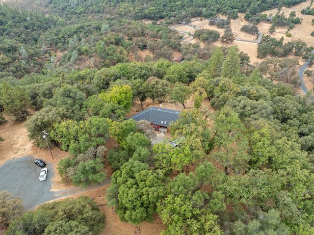 11796 Palomino Pl, Grass Valley, CA 95949