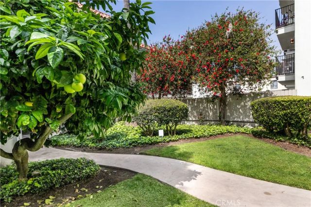 1720 Ardmore Avenue 212, Hermosa Beach, CA 90254
