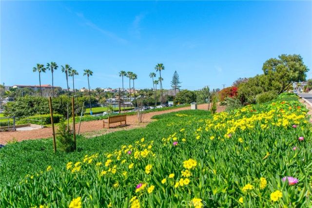1720 Ardmore Avenue 212, Hermosa Beach, CA 90254