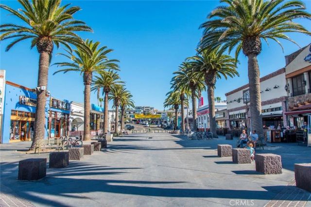 1720 Ardmore Avenue 212, Hermosa Beach, CA 90254