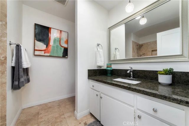 1720 Ardmore Avenue 212, Hermosa Beach, CA 90254