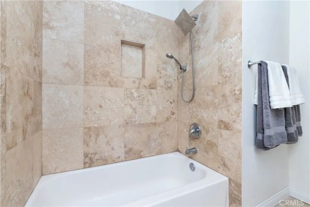 1720 Ardmore Avenue 212, Hermosa Beach, CA 90254