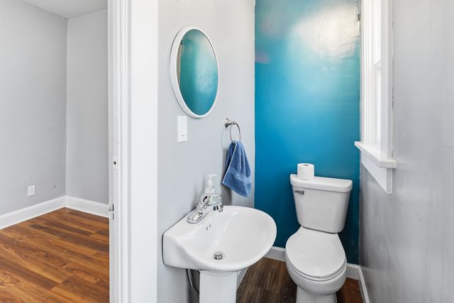 911 Franklin Street, Pella, IA 50219