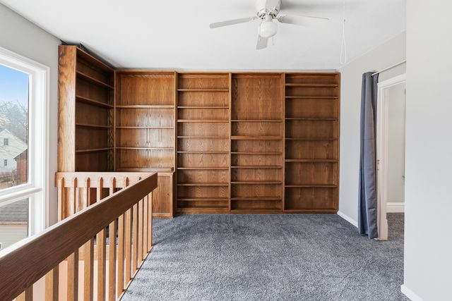 911 Franklin Street, Pella, IA 50219