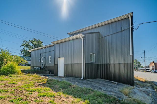 405 W Water Street, Flemingsburg, KY 41041