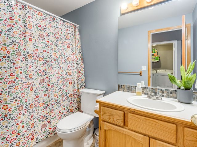 1607 Ne 16TH Ct, Battle Ground, WA 98604