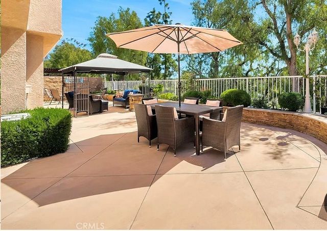 34 Santa Monica, Aliso Viejo, CA 92656
