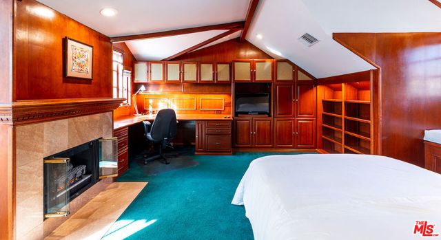 2771 CLUB Drive, Los Angeles, CA 90064