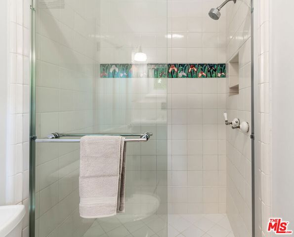 2771 CLUB Drive, Los Angeles, CA 90064