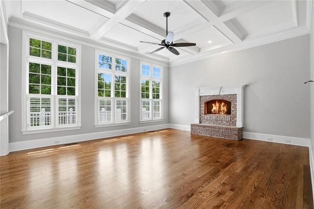 315 Lake Bend Court, Milton, GA 30004