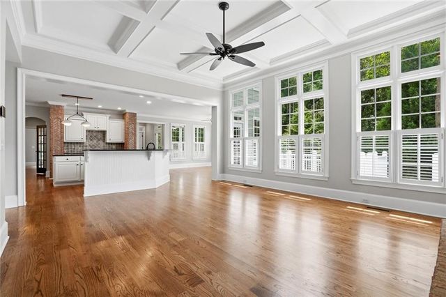 315 Lake Bend Court, Milton, GA 30004