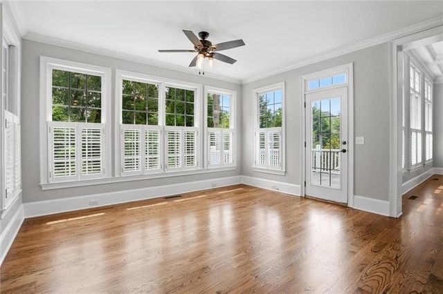 315 Lake Bend Court, Milton, GA 30004
