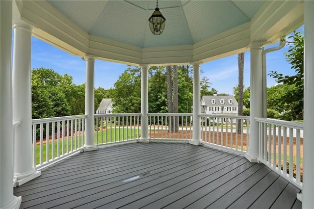 315 Lake Bend Court, Milton, GA 30004