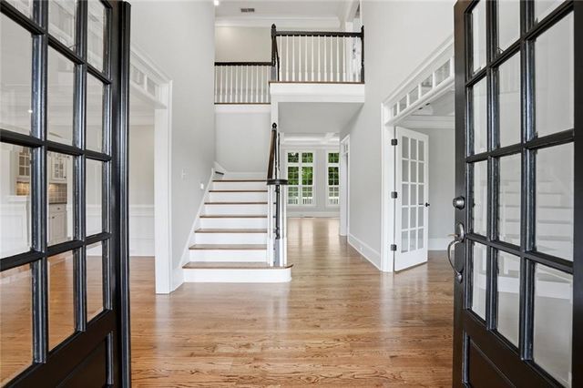 315 Lake Bend Court, Milton, GA 30004