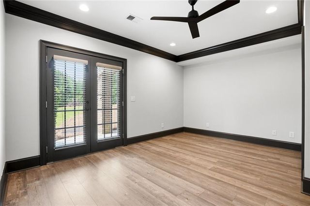 315 Lake Bend Court, Milton, GA 30004