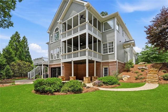 315 Lake Bend Court, Milton, GA 30004