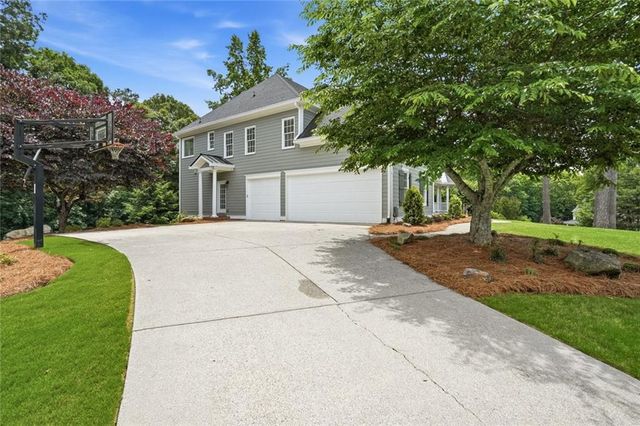 315 Lake Bend Court, Milton, GA 30004