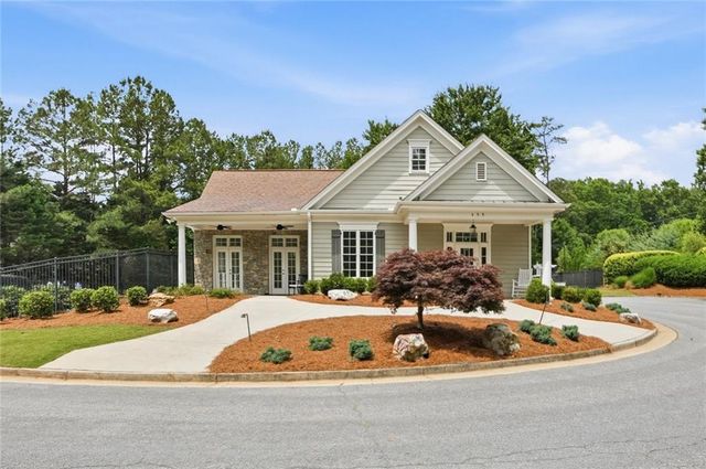 315 Lake Bend Court, Milton, GA 30004