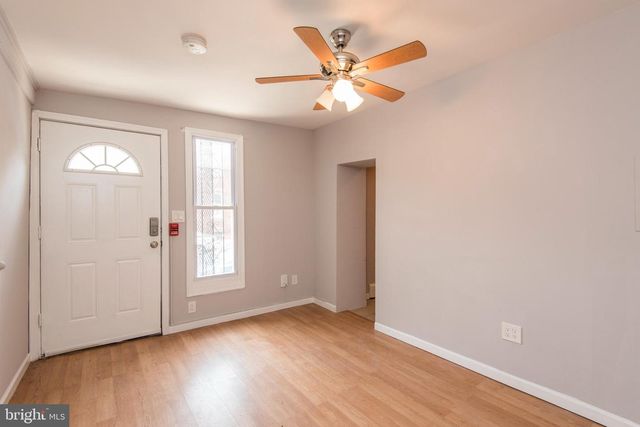 2501 CARPENTER ST, Philadelphia, PA 19146