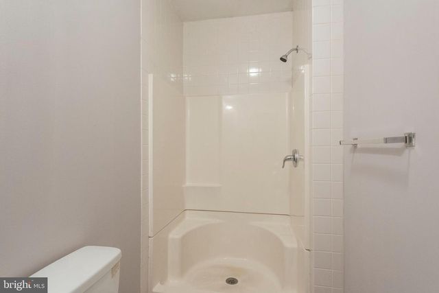 2501 CARPENTER ST, Philadelphia, PA 19146