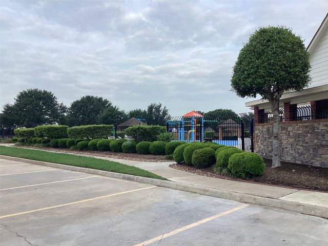 25806 Palmdale Estate Drive, Richmond, TX 77406