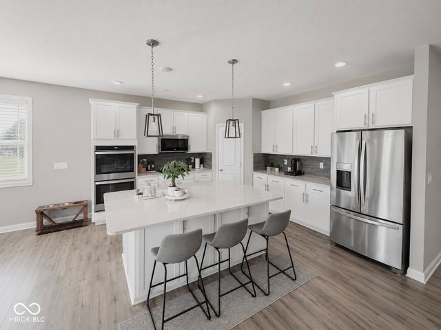 6262 Dugan Drive, Whitestown, IN 46075