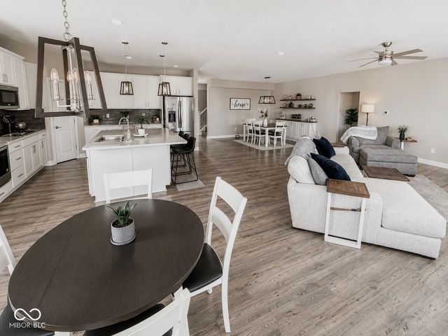 6262 Dugan Drive, Whitestown, IN 46075