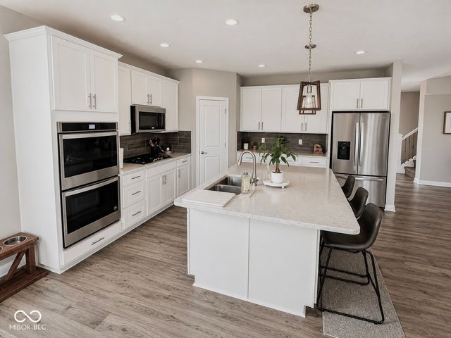 6262 Dugan Drive, Whitestown, IN 46075