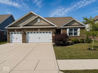 6262 Dugan Drive, Whitestown, IN 46075