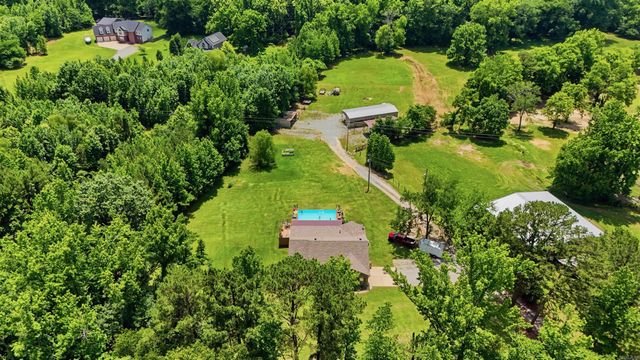 5755 HWY 298, Benton, AR 72019