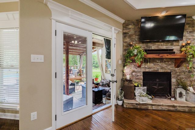 5755 HWY 298, Benton, AR 72019