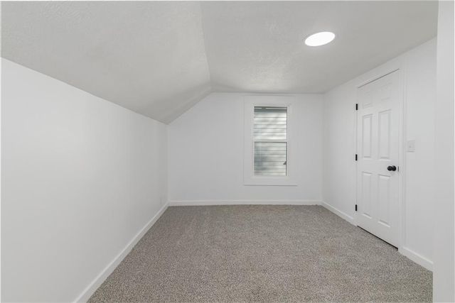 601 S 7th Street, Leavenworth, KS 66048