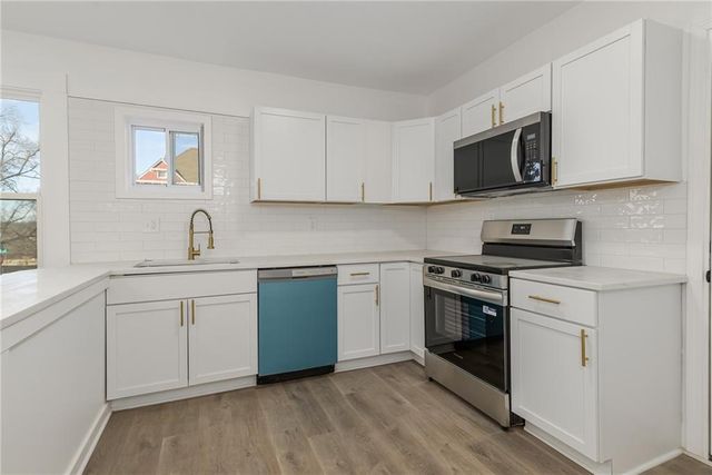 601 S 7th Street, Leavenworth, KS 66048